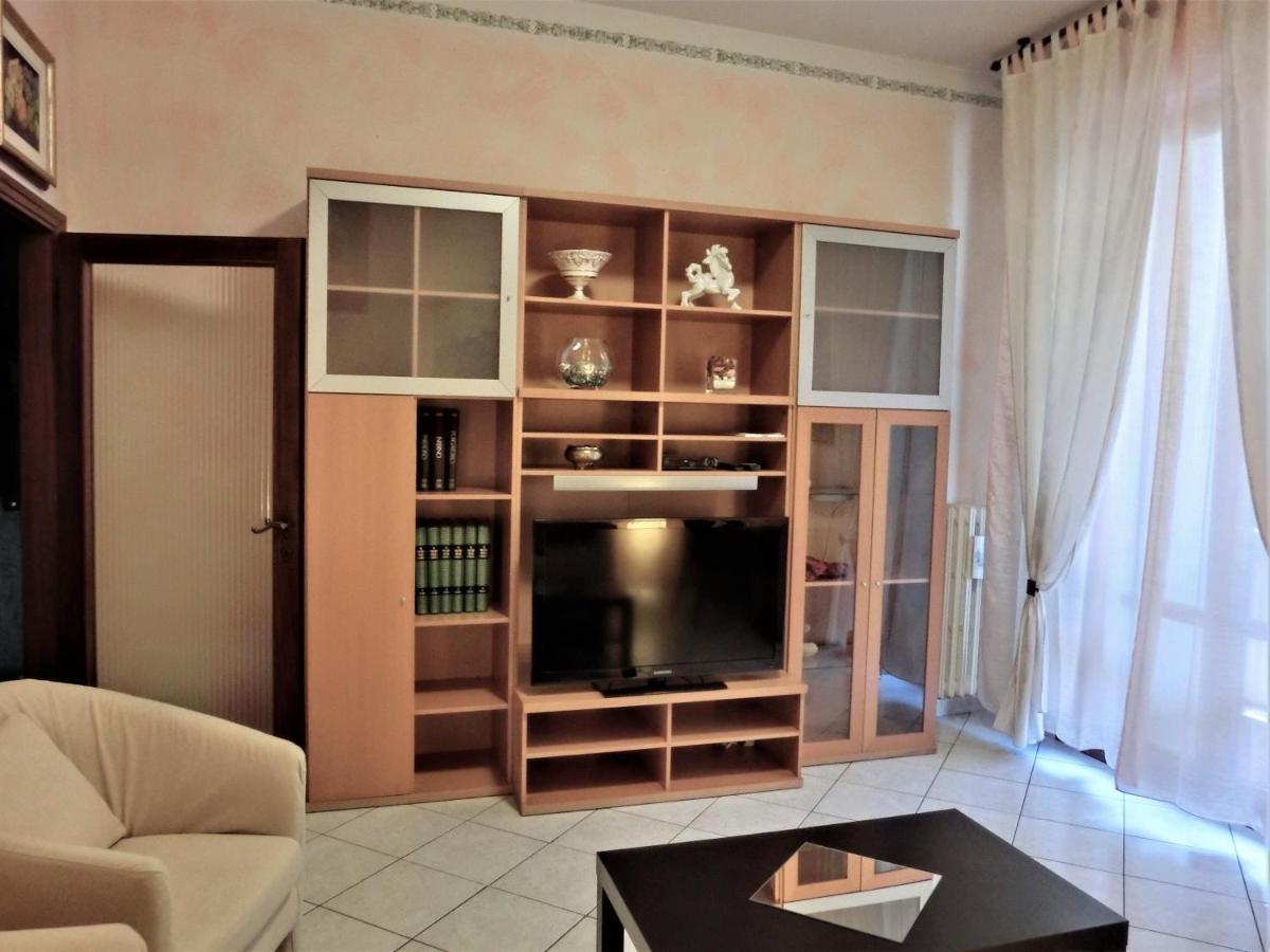 Casa Di Giada Appartamento Luminoso A Due Passi Dalla Tramvia Per Firenze سْكانديتْشي المظهر الخارجي الصورة
